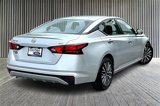 Used 2023 Nissan Altima 2.5 SV image 2
