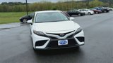 Used 2024 Toyota Camry SE image 3