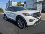 Used 2021 Ford Explorer XLT w/ Equipment Group 202A image 3