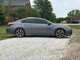 Used 2018 Nissan Altima 2.5 SR image 2