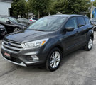 Used 2017 Ford Escape SE image 2