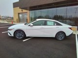 New 2025 Hyundai Elantra Blue image 4