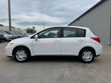 Used 2010 Nissan Versa 1.8 S image 6