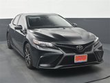 Used 2021 Toyota Camry SE image 2