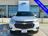 Used 2020 Chevrolet Traverse LT image 2