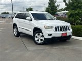 Used 2013 Jeep Grand Cherokee Laredo image 2