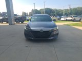 Used 2018 Honda Accord Touring image 2