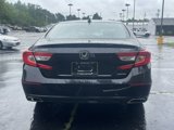 Used 2018 Honda Accord Touring image 4