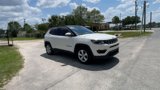 Used 2018 Jeep Compass Latitude image 2
