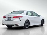 Used 2019 Toyota Camry SE image 4