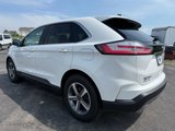 Used 2020 Ford Edge SEL w/ Convenience Package image 3