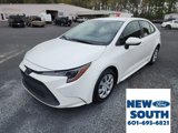 Used 2022 Toyota Corolla LE image 1