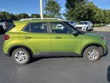 Used 2020 Hyundai Venue SEL image 4