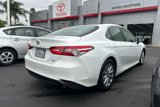 Used 2018 Toyota Camry LE image 3