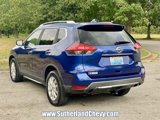 Used 2017 Nissan Rogue SV image 5