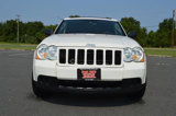 Used 2009 Jeep Grand Cherokee Laredo image 2