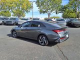 Used 2025 Hyundai Elantra Sport image 4