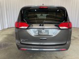Used 2017 Chrysler Pacifica Touring-L Plus image 5