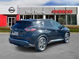 Used 2017 Nissan Murano SV image 2