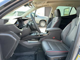 Used 2022 Buick Envision Essence w/ Technology Package I image 2