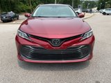 Used 2018 Toyota Camry L image 2