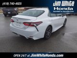Used 2022 Toyota Camry SE image 5