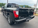 Used 2018 Nissan Titan SV w/ SV Convenience Package image 5