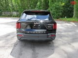 Used 2022 Kia Sorento LX image 4