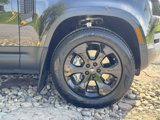 New 2025 Land Rover Defender 130 S image 5