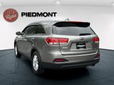 Used 2018 Kia Sorento LX image 6