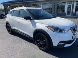 Used 2020 Nissan Kicks SR w/ Exterior Package image 3