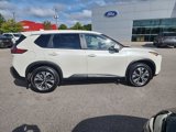 Used 2023 Nissan Rogue SV image 2