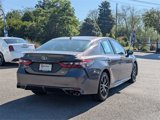 Used 2023 Toyota Camry SE image 3