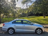 Used 2012 Volkswagen Jetta TDI image 5