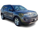 Used 2019 Ford Explorer XLT image 4