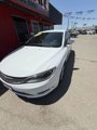 Used 2016 Chrysler 200 Limited image 2