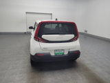 Used 2022 Kia Soul LX image 6