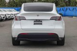 Used 2022 Tesla Model Y Long Range image 5