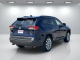 Used 2022 Toyota RAV4 XLE Premium image 5
