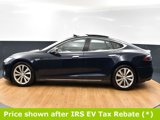 Used 2015 Tesla Model S 70D image 4