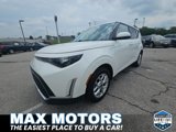 Used 2023 Kia Soul LX w/ LX Technology Package image 4