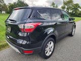 Used 2017 Ford Escape SE image 6