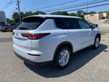 Used 2024 Mitsubishi Outlander ES image 3