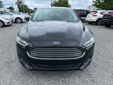 Used 2015 Ford Fusion SE image 3