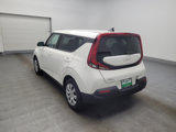 Used 2022 Kia Soul LX image 5