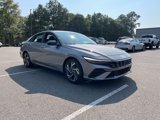 Certified 2025 Hyundai Elantra Sport image 4