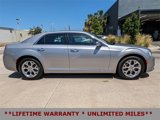 Used 2017 Chrysler 300 C Platinum image 4