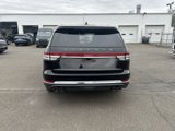 Used 2020 Lincoln Aviator Reserve w/ Equipment Group 202A image 4