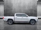 Used 2016 Toyota Tacoma SR5 w/ Towing Package image 4