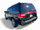 Used 2017 Lincoln Navigator Reserve image 3